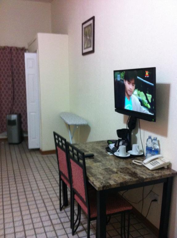 Executive Airport Hotel Entebbe Kamer foto