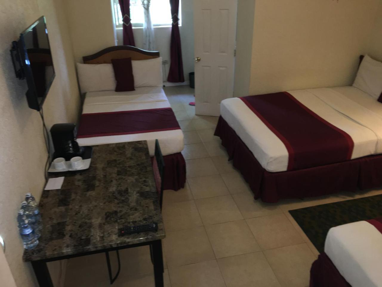 Executive Airport Hotel Entebbe Buitenkant foto